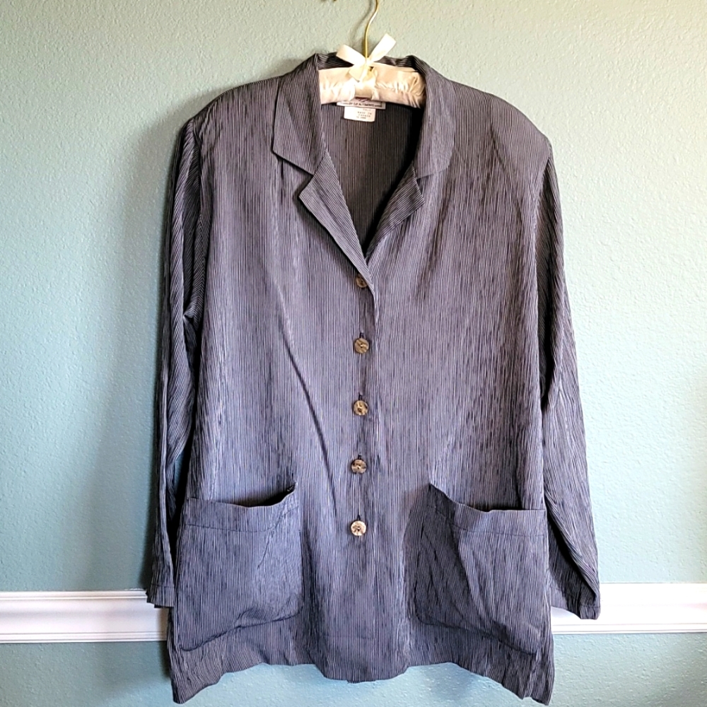L'Amadei Gray & White Jacket